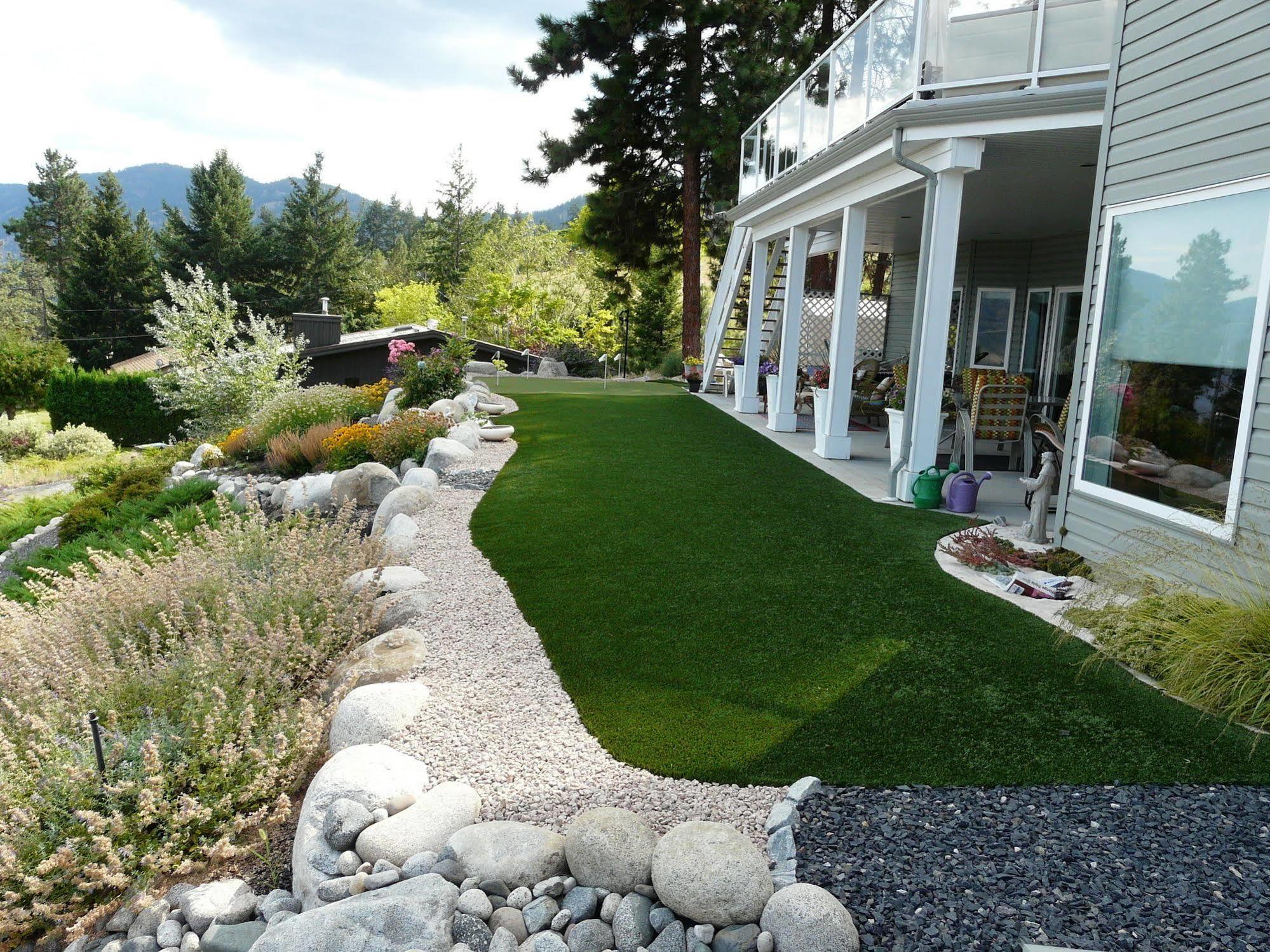 Heartstone B&B Peachland Exterior photo